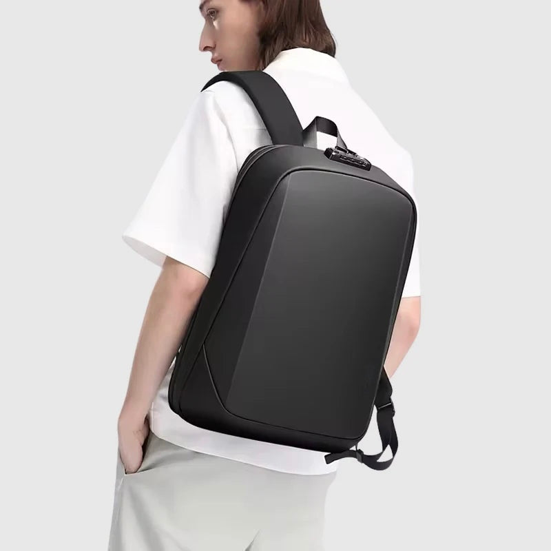 HELBAG NEST - Sac à dos